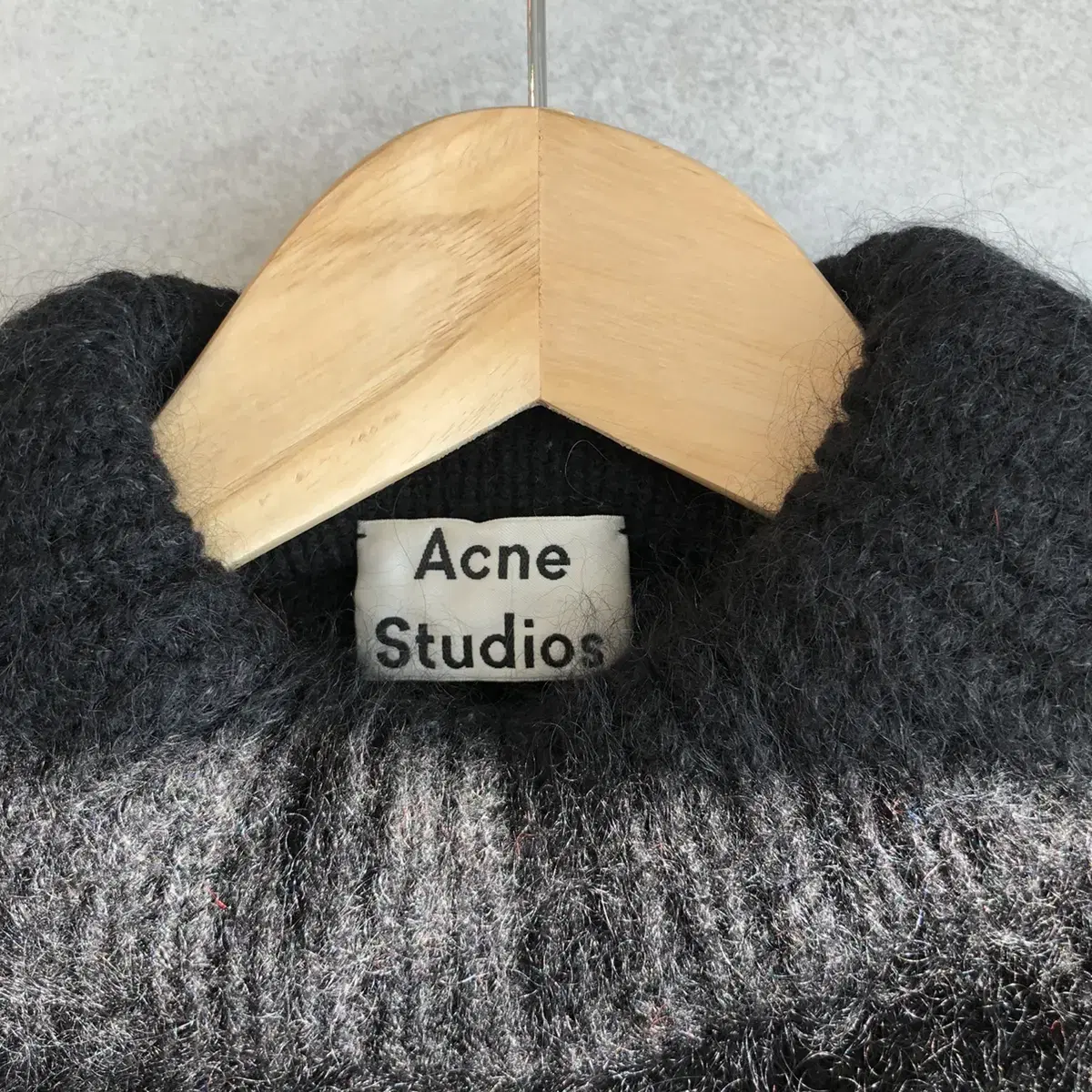 최종할인) 아크네 스튜디오 니트 acne studios